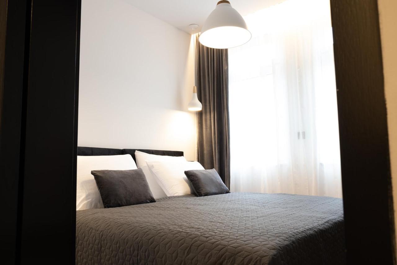 Apartmani Mozart-Centar Virovitica Exterior photo
